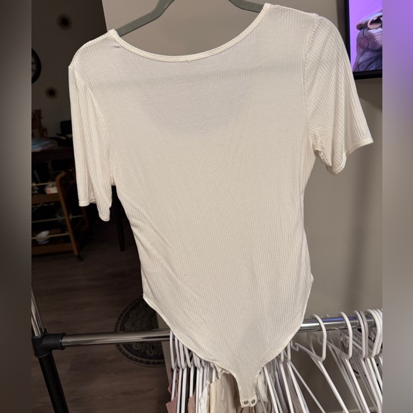 Cream Ribbed Bodysuit - Picture 2 of 3